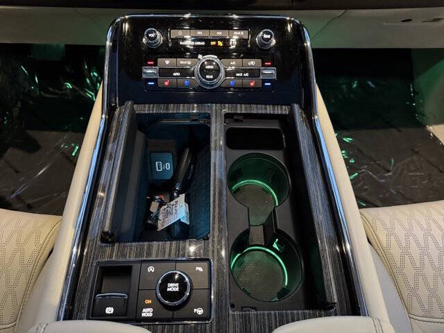 2020 Lincoln Navigator L Black Label