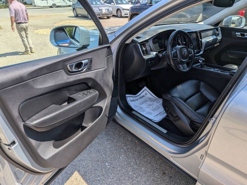 2018 Volvo XC60 T6 Momentum