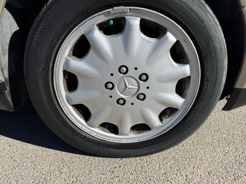 1996 Mercedes-Benz E-Class E 320