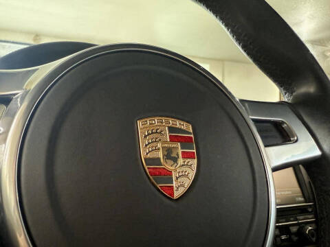 2015 Porsche Cayman GTS