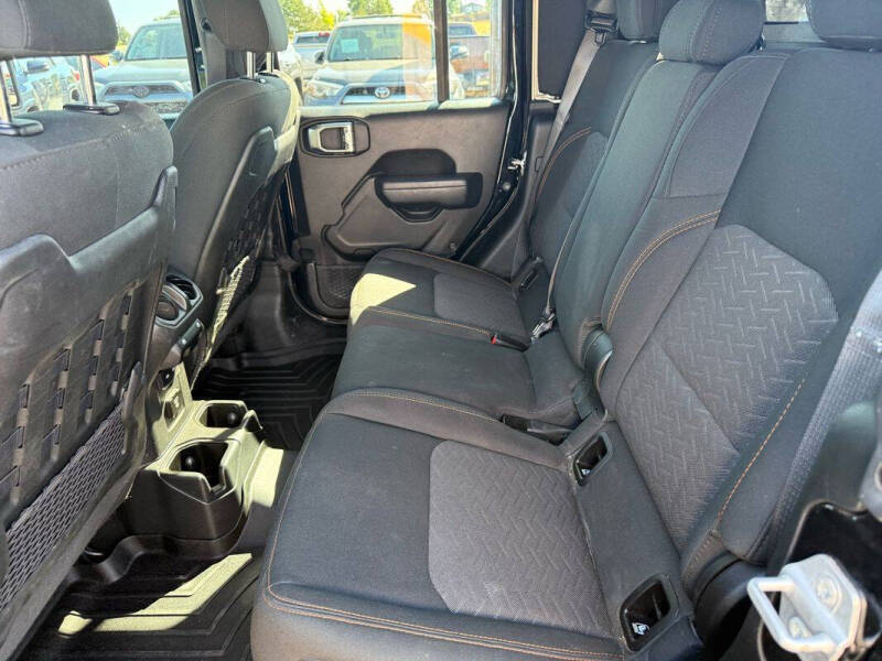 2022 Jeep Gladiator Mojave