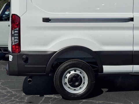 2026 Ford Transit 250