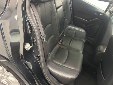 2017 Mazda MAZDA3 Grand Touring