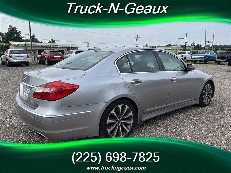 2013 Hyundai Genesis 5.0L R-Spec