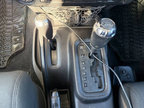 2011 Jeep Wrangler Unlimited Sahara