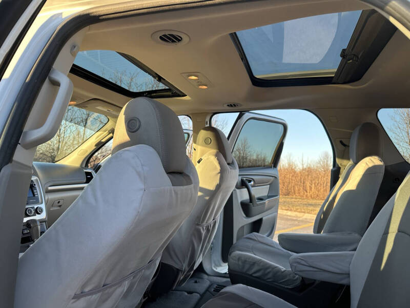 2016 GMC Acadia SLE-2