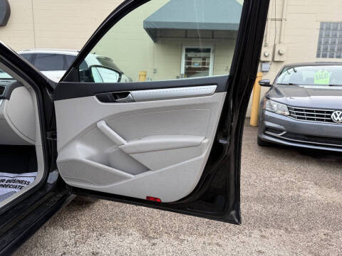 2016 Volkswagen Passat 1.8T S