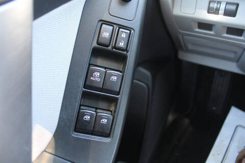 2014 Subaru Forester 2.5i
