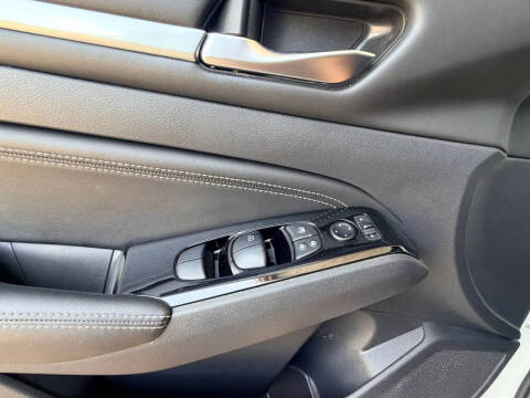 2023 Nissan Altima 2.5 SL