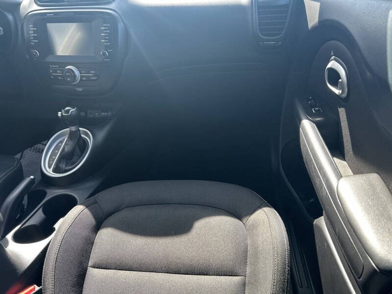 2019 Kia Soul +