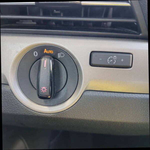 2020 Volkswagen Passat SE