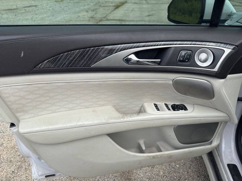 2017 Lincoln MKZ Black Label