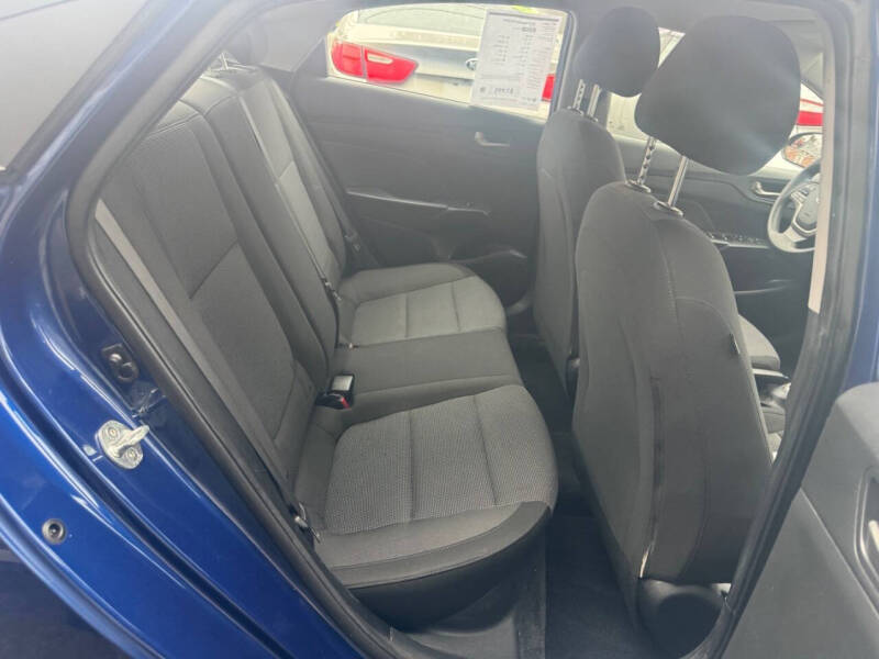 2019 Hyundai Accent SE