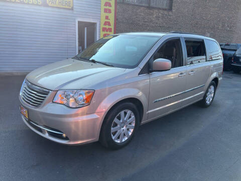 2016 Chrysler Town and Country Touring