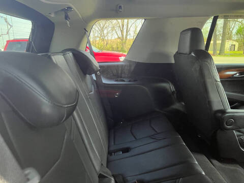 2015 Cadillac Escalade Luxury