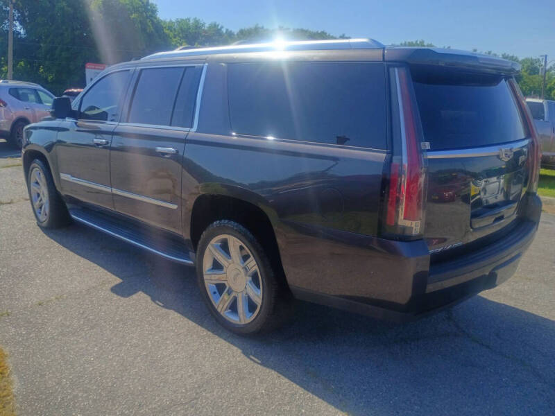 2016 Cadillac Escalade ESV Luxury Collection
