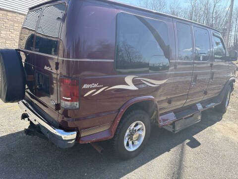 2006 Ford E-Series E-250 SD
