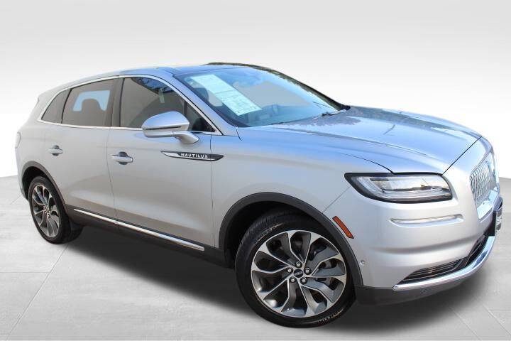 2022 Lincoln Nautilus Reserve