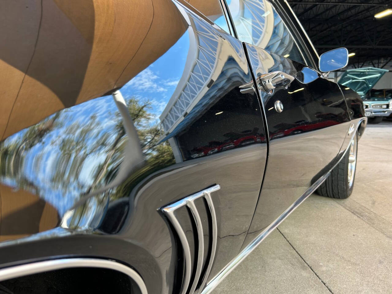 1969 Chevrolet Camaro 21