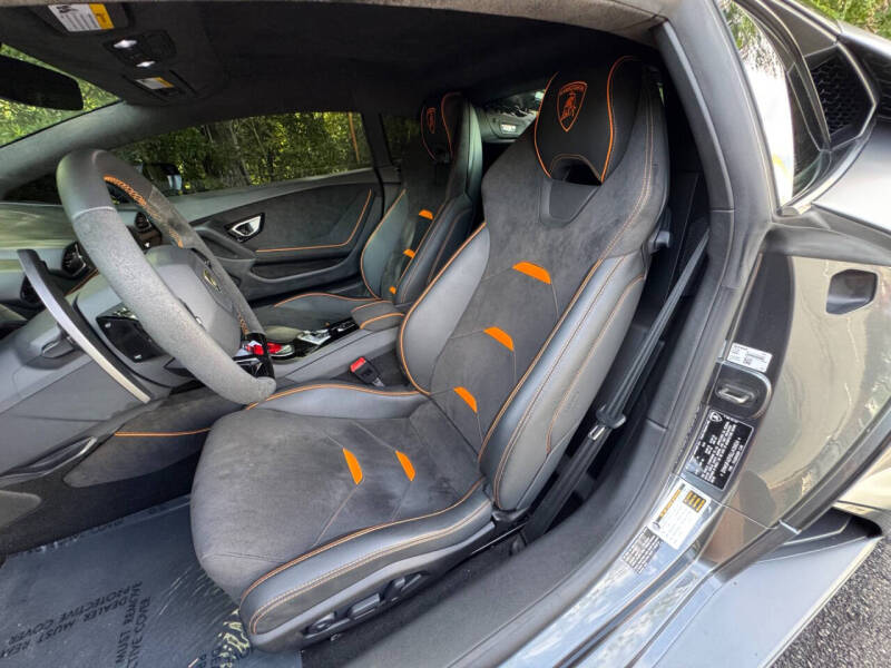 2020 Lamborghini Huracan EVO