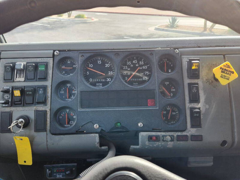 2000 Freightliner FL50