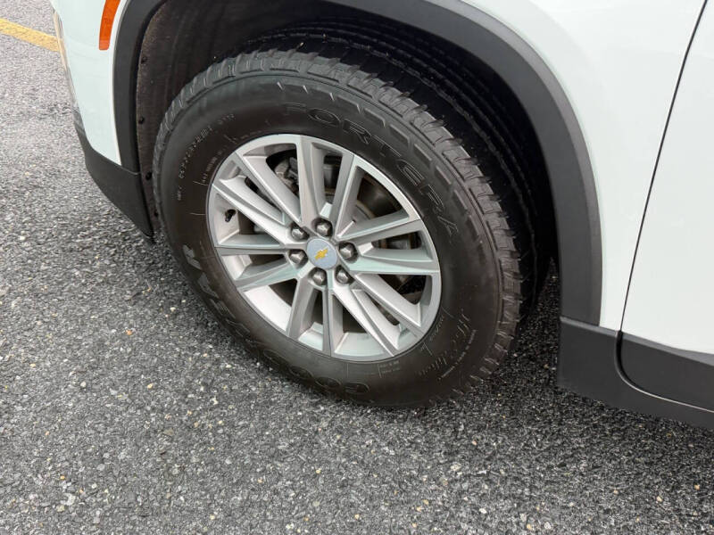 2022 Chevrolet Traverse LT Cloth