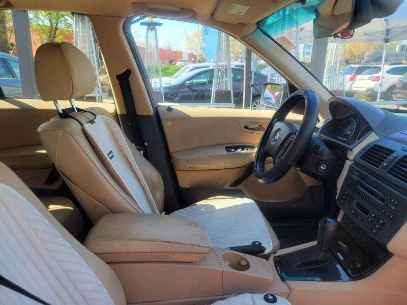 2004 BMW X3 2.5i