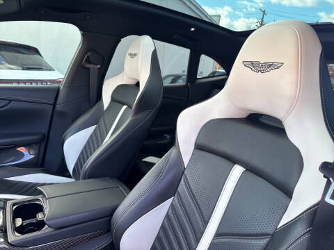 2023 Aston Martin DBX 707