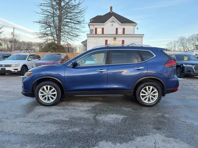 2017 Nissan Rogue SV