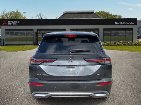 2026 Mitsubishi Outlander SEL