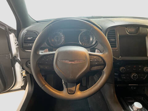 2022 Chrysler 300 S V6