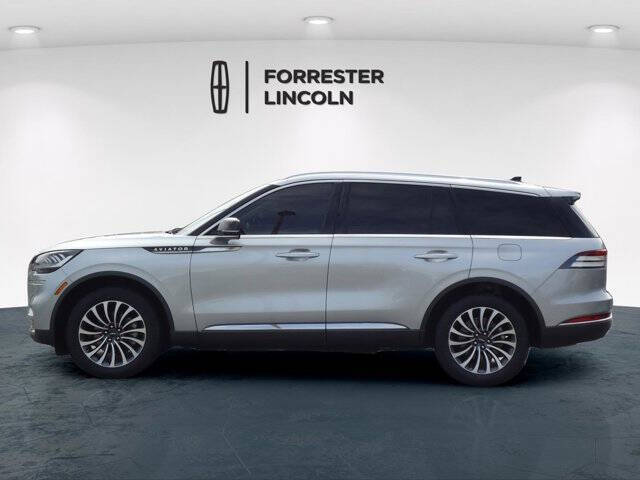 2022 Lincoln Aviator Standard