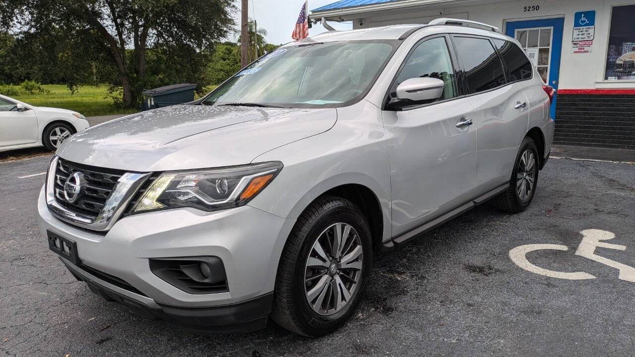 2017 Nissan Pathfinder for sale at Celebrity Auto Sales in Fort Pierce, FL