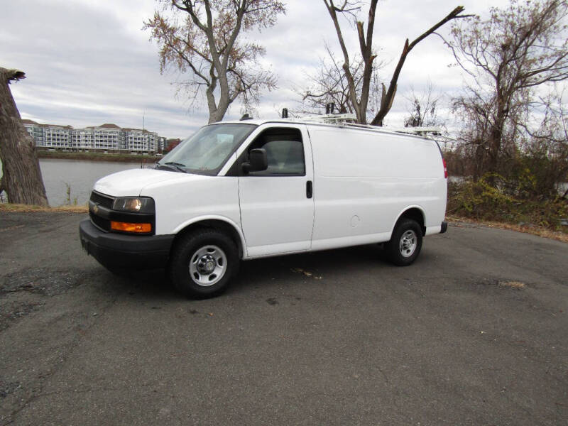 2020 Chevrolet Express 2500