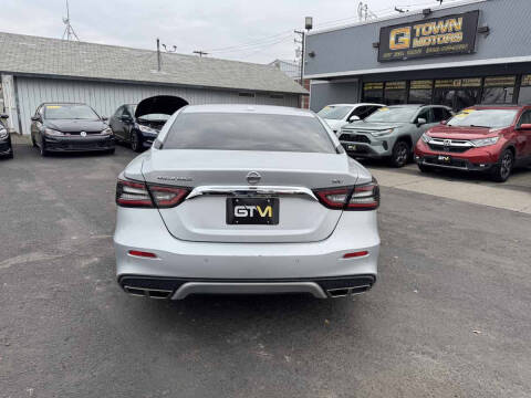 2022 Nissan Maxima 3.5 SV