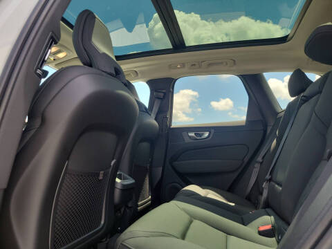 2026 Volvo XC60 B5 Core