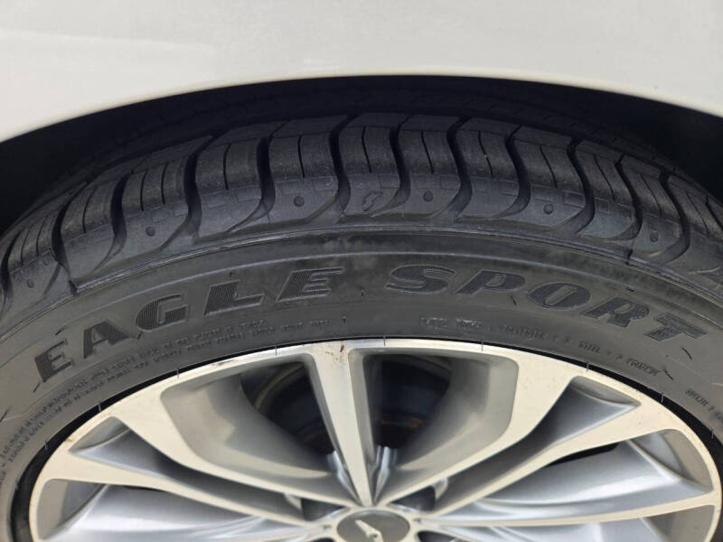 2017 Genesis G80 3.8