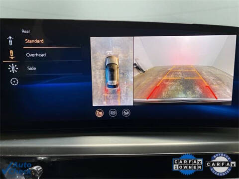 2024 Cadillac LYRIQ Luxury 1