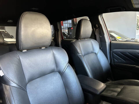 2020 Mitsubishi Outlander PHEV SEL