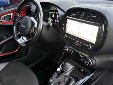 2023 Kia Soul GT-Line