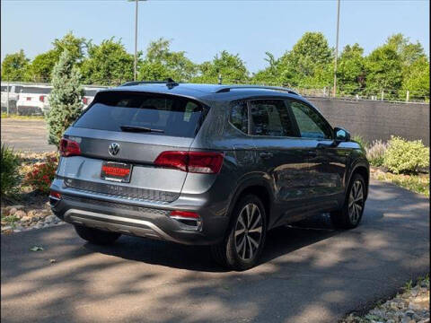 2022 Volkswagen Taos SE 4Motion