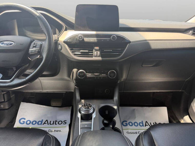 2021 Ford Escape SEL