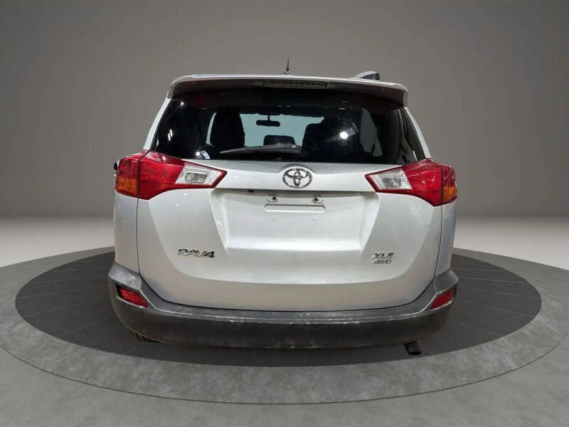 2014 Toyota RAV4 XLE