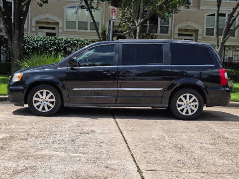 2015 Chrysler Town and Country Touring