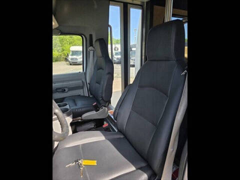 2014 Ford E-Series