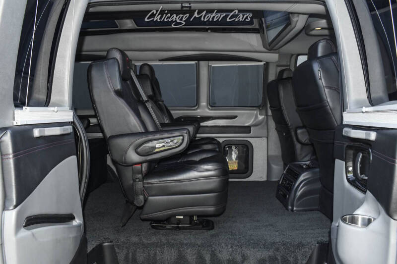 2021 GMC Savana 2500