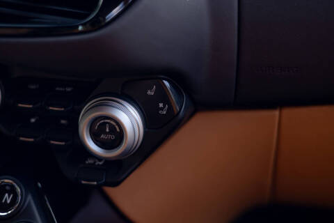 2023 Aston Martin Vantage