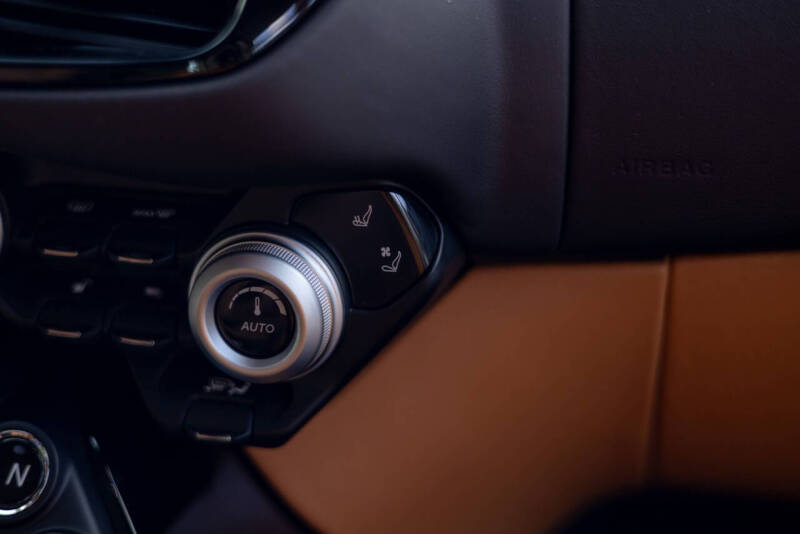 2023 Aston Martin Vantage