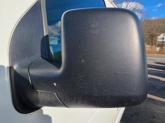 2005 Ford E-Series E-250