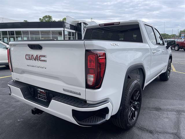 2026 GMC Sierra 1500 Elevation Standard